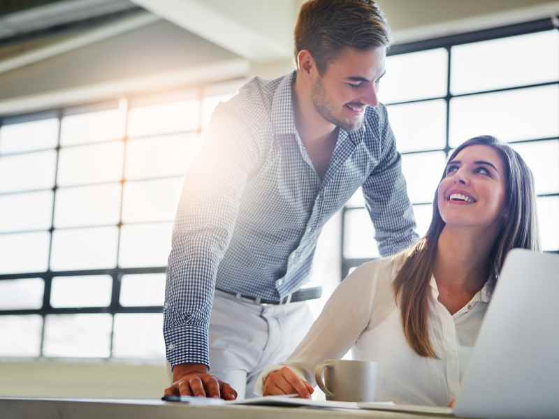 Cómo obtener apps de citas para hablar con mujeres solteras desde tu teléfono